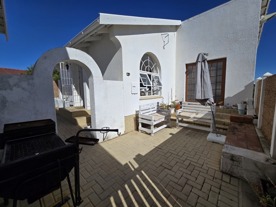 2 Bedroom Property for Sale in Aston Bay Eastern Cape
